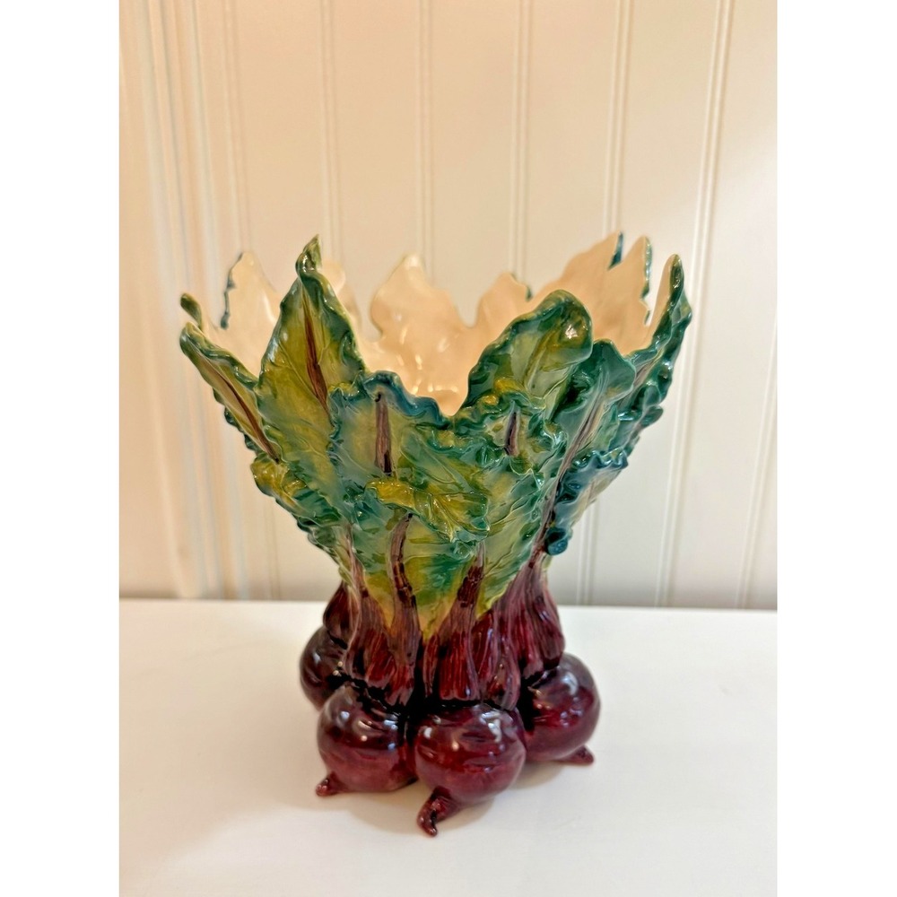 18 Carrots Laura Kelly Beet Bunch Vase Utensil Holder Blue Sky Clayworks - Picture 1 of 6